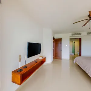 Hakuna Matata 725n At Mareazul Beachfront Mexico